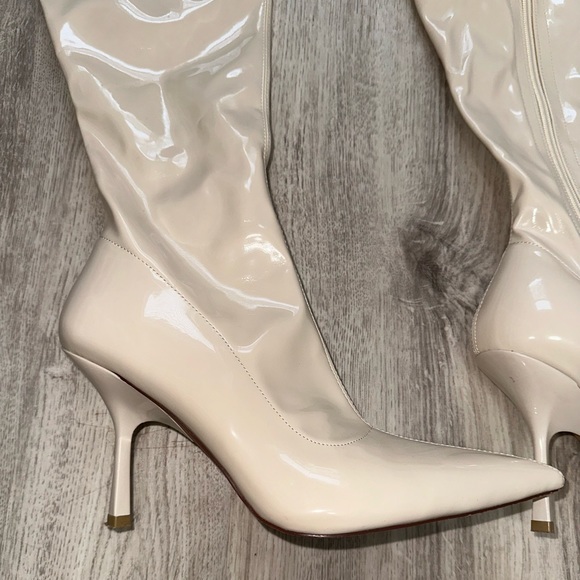 Stone colored thigh high leather boots - Picture 4 of 5